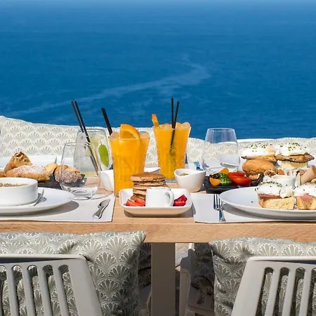 Hotel Bassa Maina & 4*