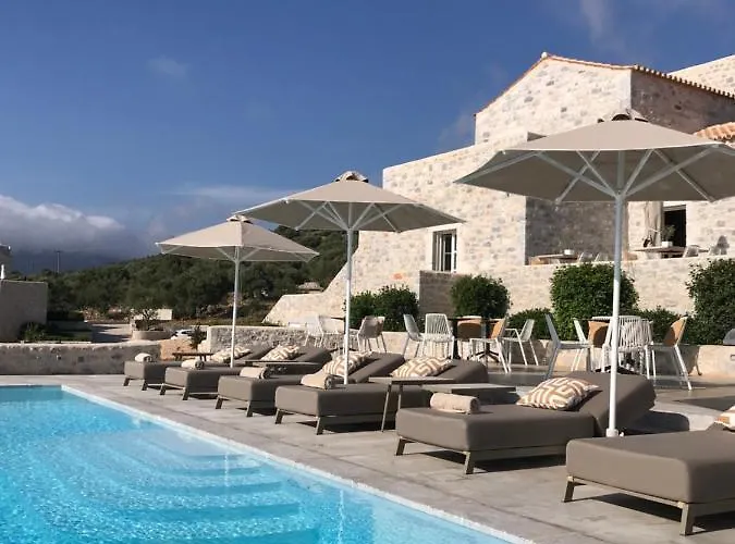 Bassa Maina & 4* Areopoli