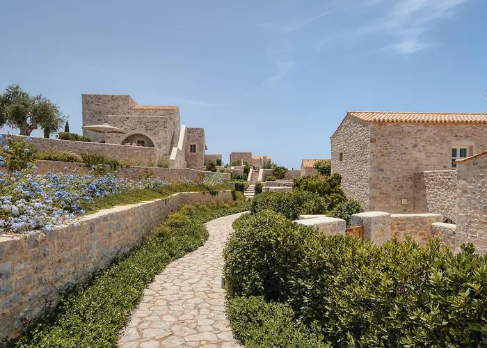 Bassa Maina & 4* Areopoli