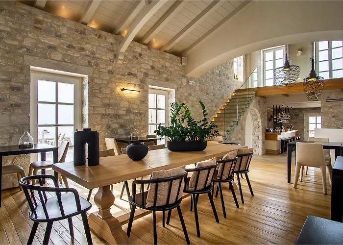 Bassa Maina & 4* Areopoli