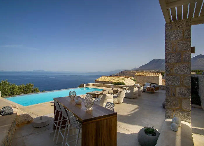 Bassa Maina & Hotel 4*