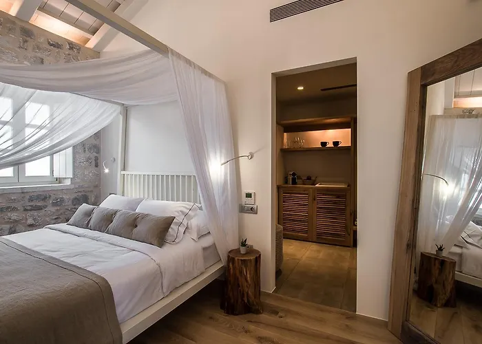 Bassa Maina & Hotel 4*