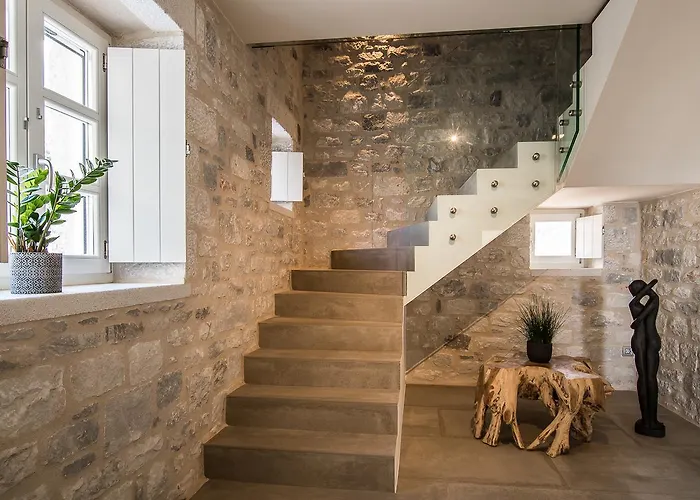 Bassa Maina & Areopoli