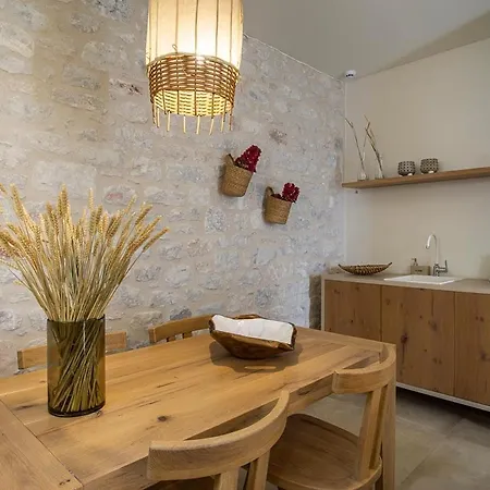 Bassa Maina & Hotel 4*