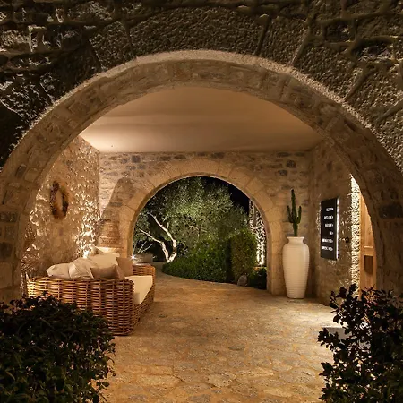 Hotel Bassa Maina & Areopoli