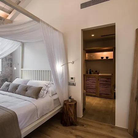 Bassa Maina & Hotel 4*