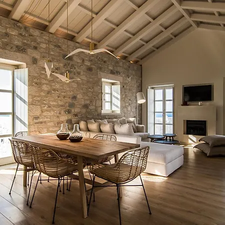 Hotel Bassa Maina & Areopoli